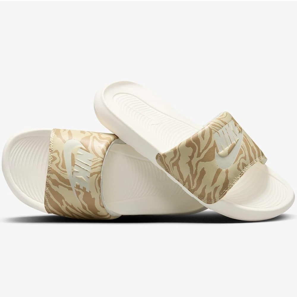 Women’s Nike Low Neck Slides